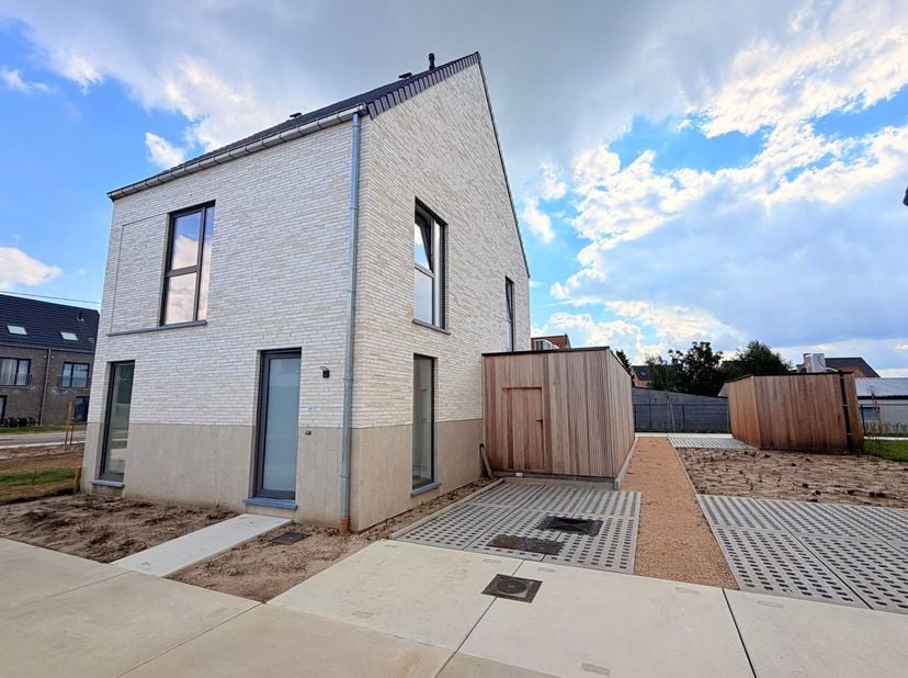 Huis te koop in Lindestraat (woning 29) 5 bus 1,
                    2222 Wiekevorst