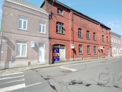                                         Bâtiment d’entreprise à vendre à Mouscron, € 475.000
