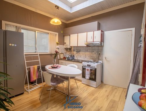                                         Woning te koop in Roeselare, € 165.000

