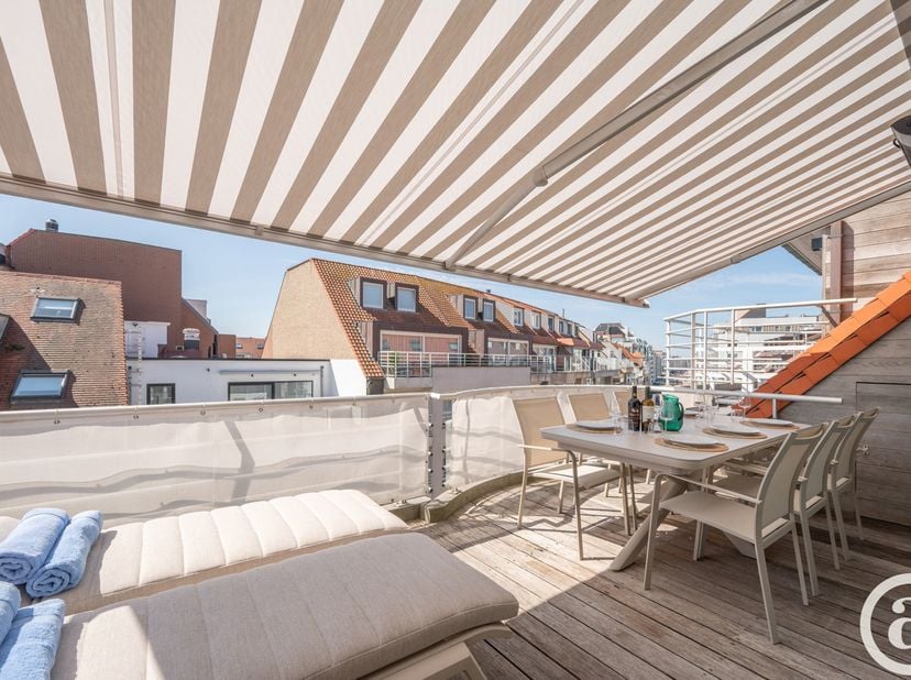 Appartement te koop in ,
                    8300 Knokke