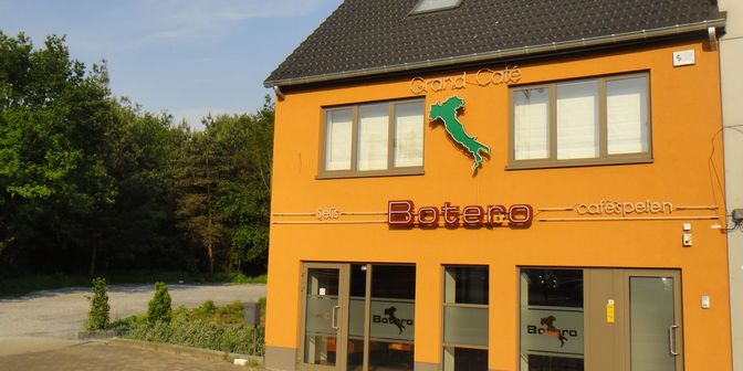 Bien professionnel à louer à Hoevenzavellaan, 3600 Genk