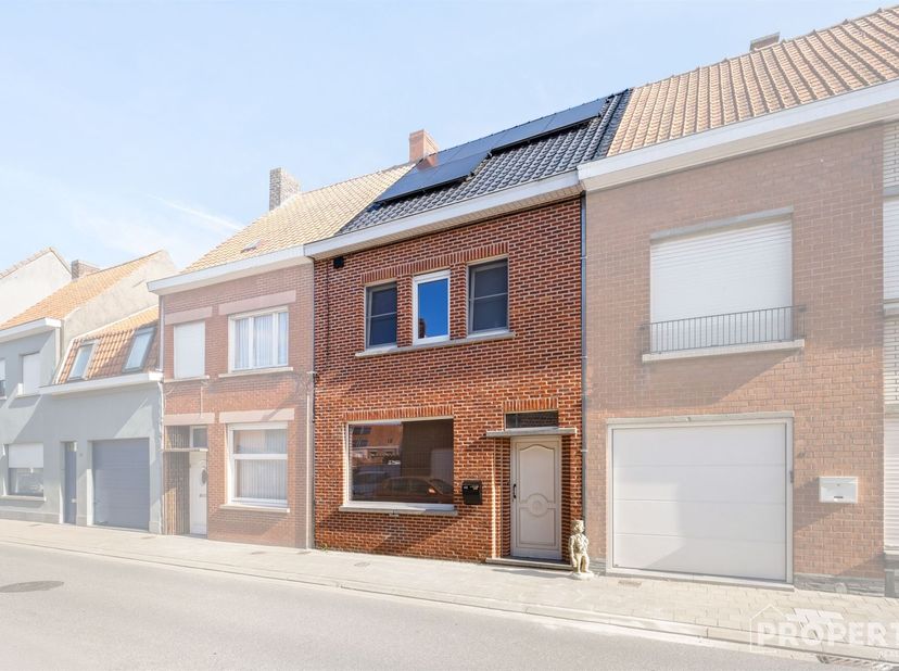 Huis te koop in Steenstraat 45,
                    8760 Meulebeke