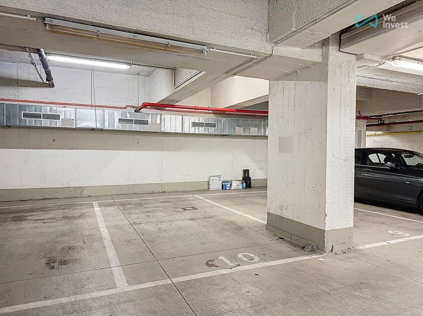 Garage te huur in Place Jean Jacobs 10,
                    1000 Brussel