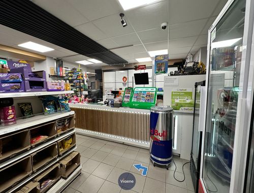                                         Rez-de-chaussée commercial à remettre à Oostende, € 120.000
