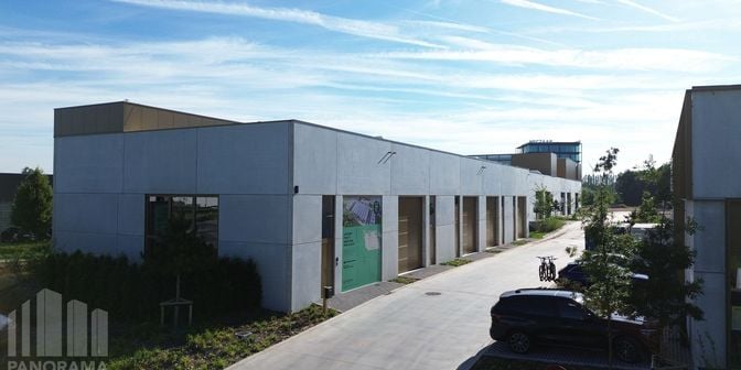 Bedrijfsvastgoed te koop in Kwadestraat 113, 8800 Roeselare
