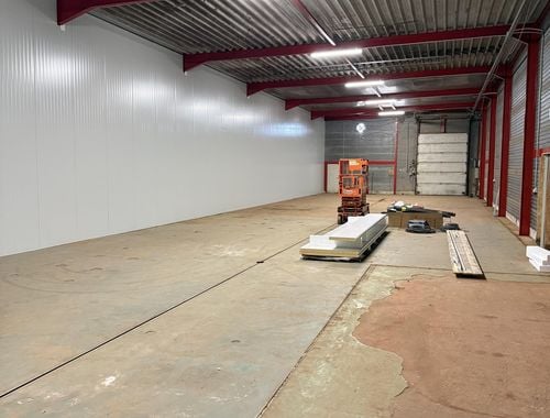                                         Opslagplaats te huur in Nieuwerkerken, € 1.320
