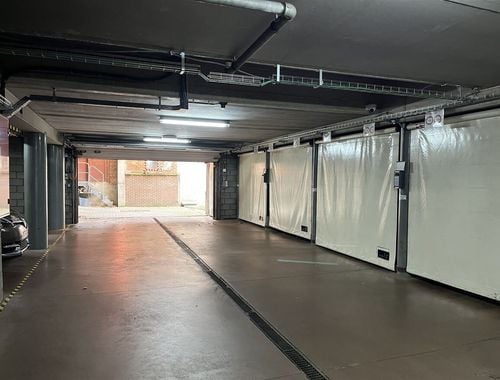                                        Staanplaats te koop in Genk, € 19.000
