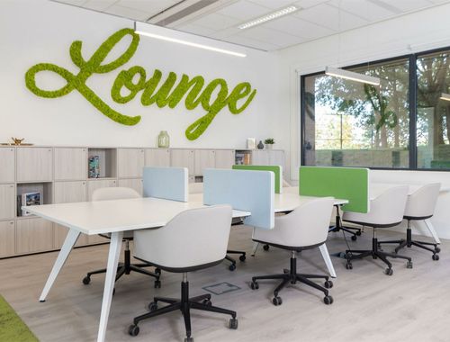                                         Immeuble de bureaux à louer à Herentals, € 109
