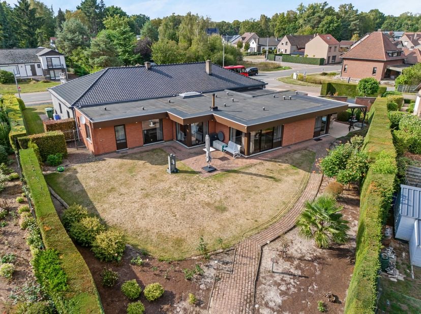 Maison à vendre
                    à 3550 Zolder