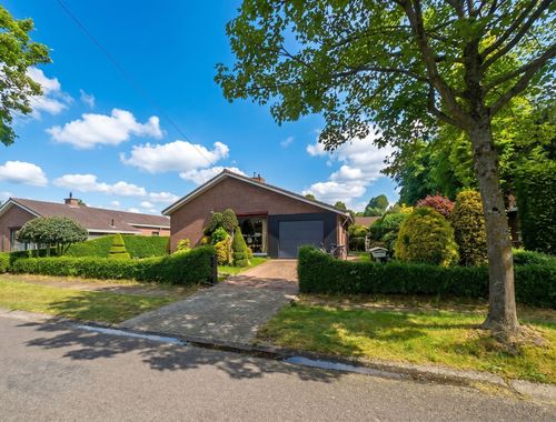                                         Maison à vendre à Mechelen-aan-de-Maas, € 265.000
