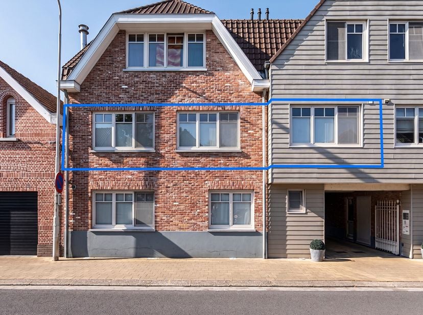 Twee-slaapkamerappartement met terras en garagebox op rustige locatie in Schilde<br />
Op een aangename en rustige locatie in Schilde, met winkels, sc