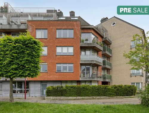                                         Appartement te koop in Jette, € 195.000
