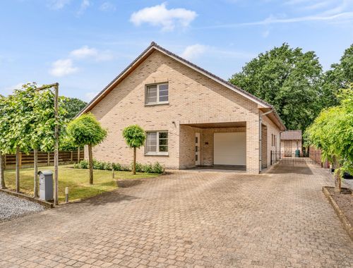                                         Woning te koop in Kinrooi, € 529.000
