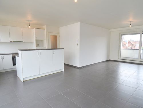                                         Appartement à louer à Kortrijk, € 845
