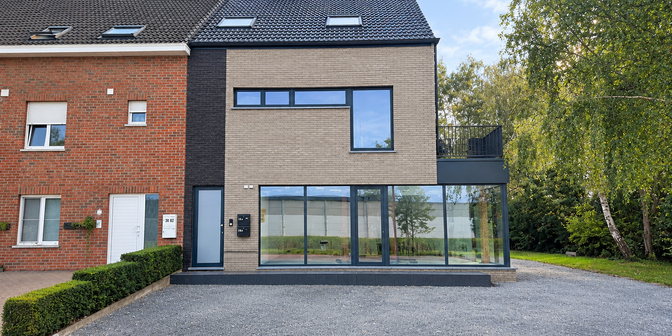 Bedrijfsvastgoed te huur in Crutzenstraat 38a, 3500 Hasselt