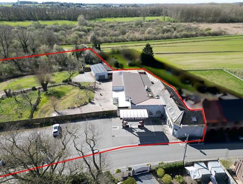                                         Gemengd gebruik te koop in Laplaigne, € 475.000
