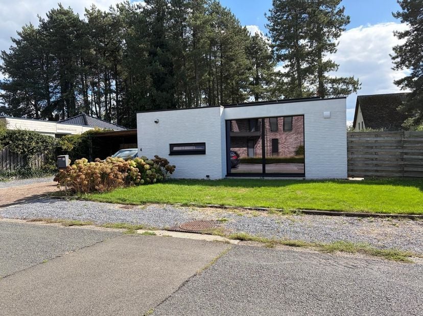 Huis te huur in Doorgangsweg 4,
                    3920 Lommel