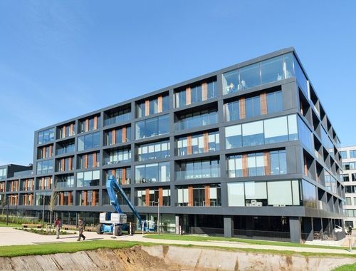                                         Kantoor te huur in Berchem, € 16.477,50
