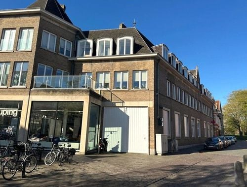                                         Appartement à vendre à Brugge, € 275.000
