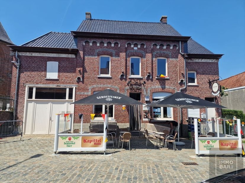 Bien professionnel à louer à Kruiswaterplein 25,
                    9620 Zottegem