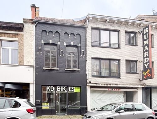                                         Commerce à louer à Beveren-Waas, € 950
