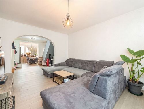                                         Maison unifamiliale à vendre à Emblem, € 349.000

