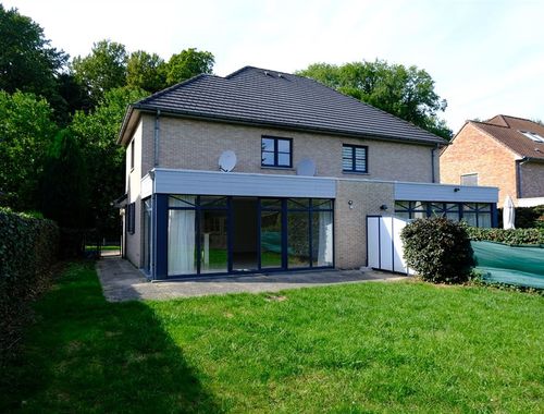                                         Woning te huur in Sterrebeek, € 2.000
