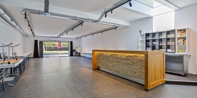 Bedrijfsvastgoed te koop in Hof ter Lokerenstraat 1, 9300 Aalst