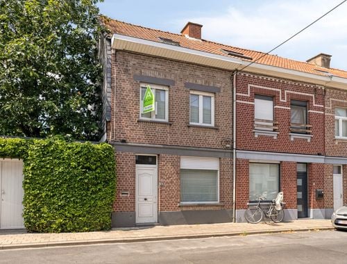                                         Woning te koop in Izegem, € 170.000

