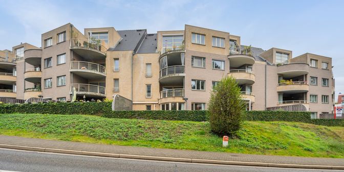 Appartement à vendre à Burgemeester Gerard Bijnenslaan 8 boîte 2, 3600 Genk