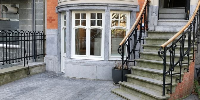 Bedrijfsvastgoed te huur in Prinses Clementinaplein 28, 8400 Oostende