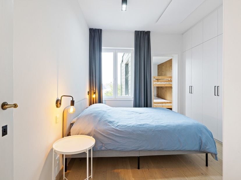 Middelkerke: instapklaar appartement in het centrum van Middelkerke, op slechts 5 minuten wandelen van het strand en het bruisende centrum. Dit perfec
