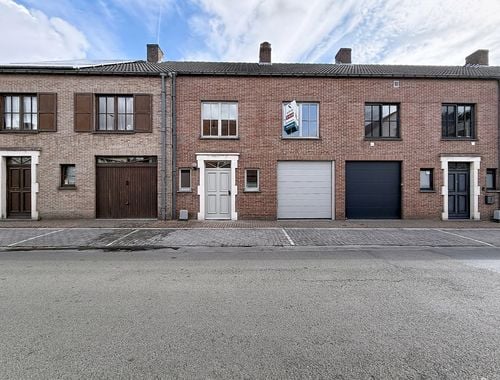                                         Woning te huur in Zomergem, € 1.000
