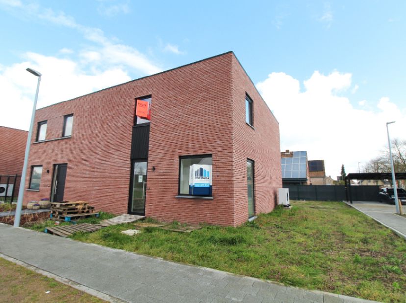 Maison à louer
                    à 8340 Sijsele