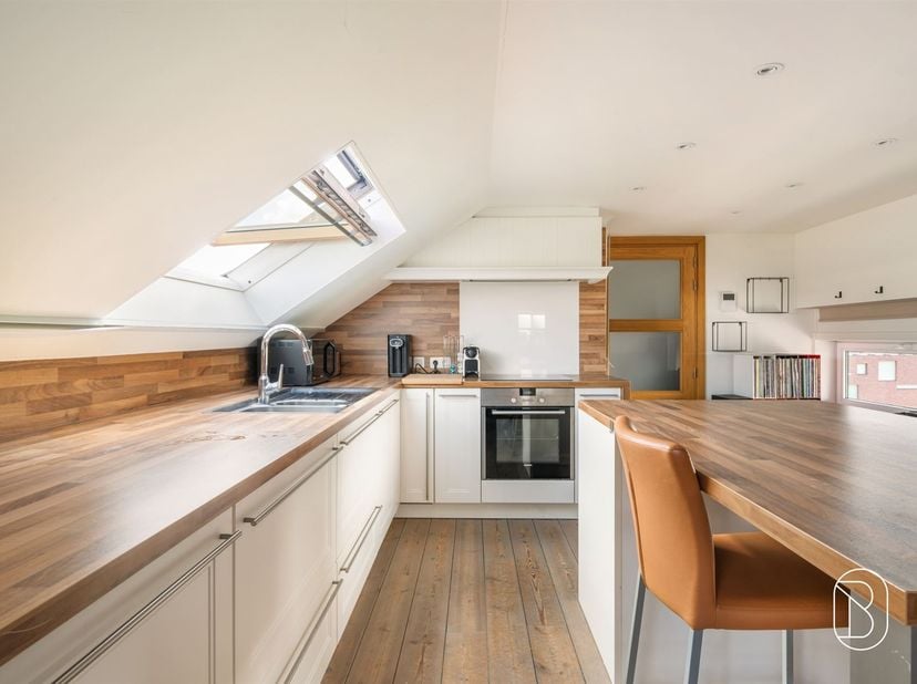 Appartement te koop in Kerkstraat 65,
                    9890 Dikkelvenne