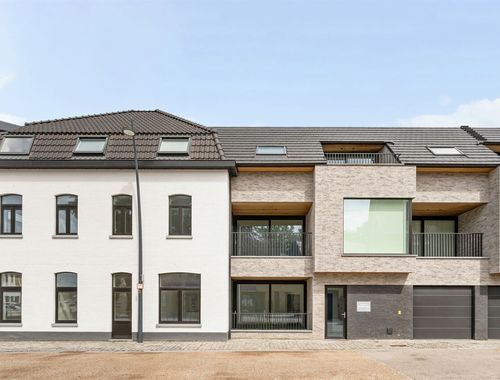                                         Appartement à vendre à Sint-Baafs-Vijve, € 325.000
