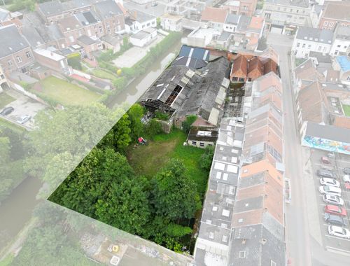                                         Bouwgrond te koop in Lessines, € 480.000
