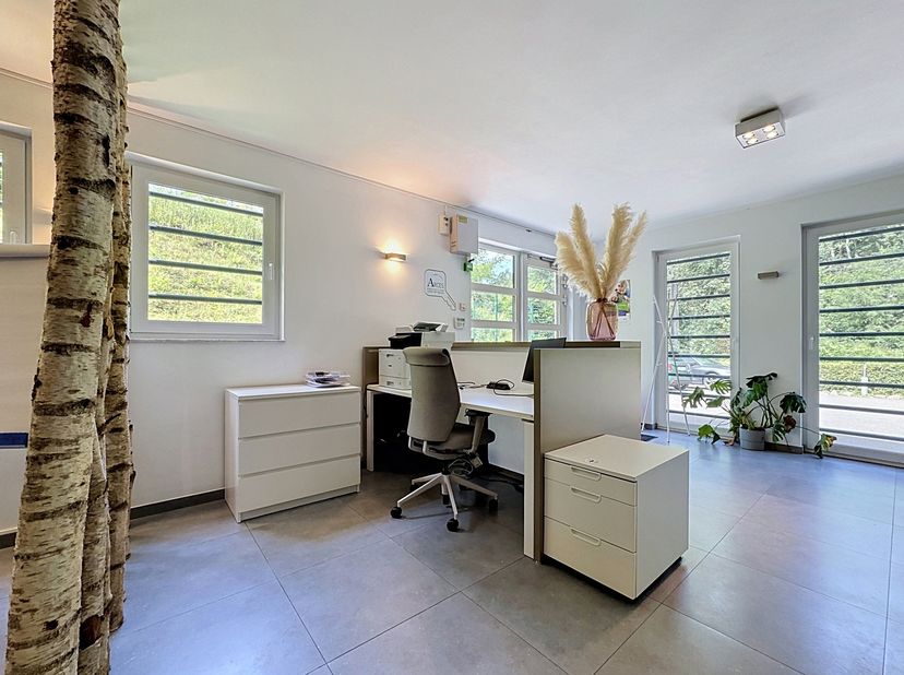 Bedrijfsvastgoed te koop in Rue Pierre Henvard 107-109,
                    4053 Embourg