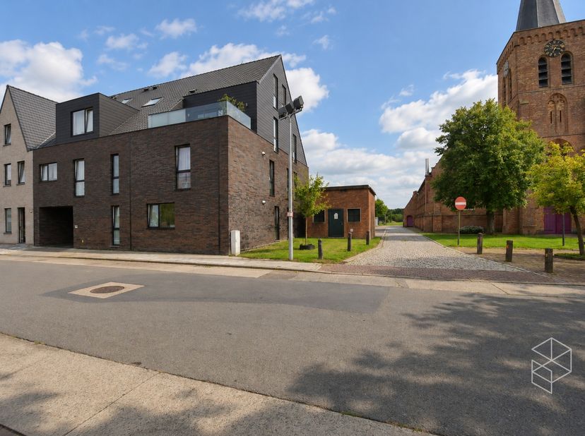 Appartement te huur in Tinhoutstraat 120 bus 001,
                    8730 Oedelem