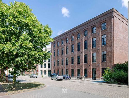                                         Kantoor te koop in Gent, € 1.695.000
