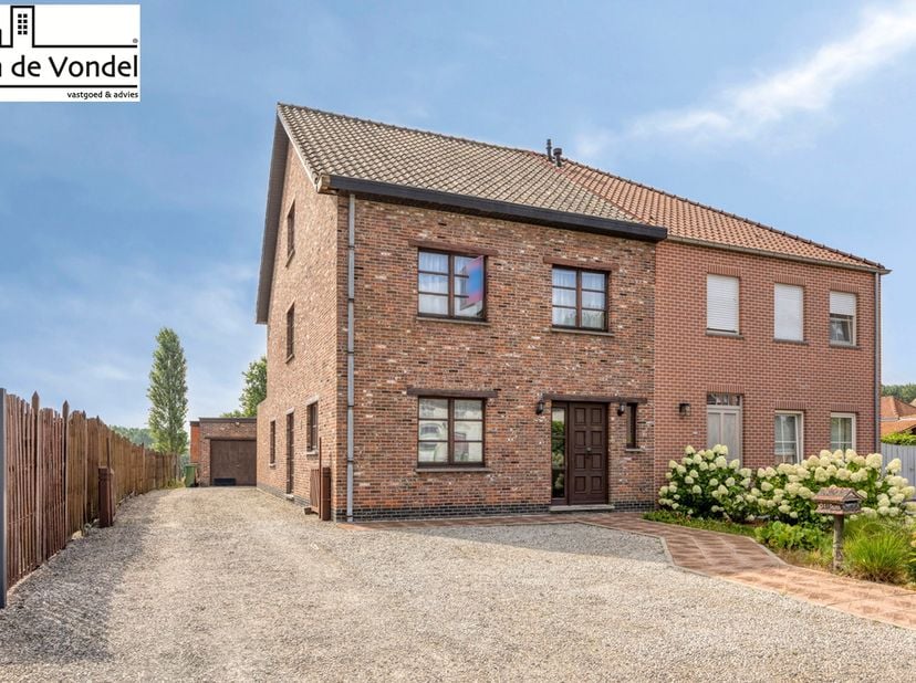 Maison à vendre
                    à 9451 Kerksken