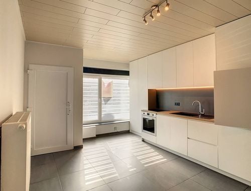                                         Maison à louer à Poperinge, € 625
