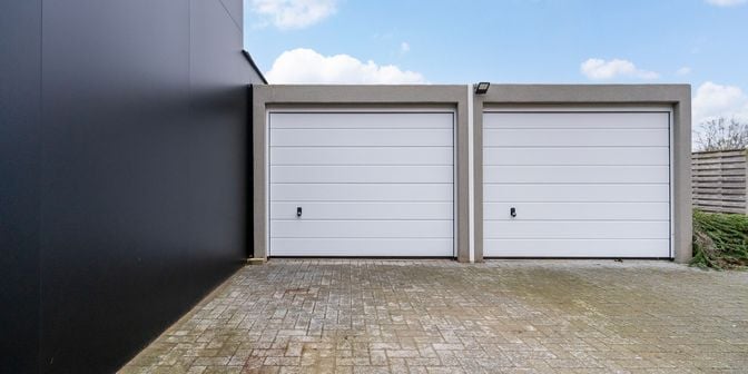 Garage te huur in Warandestraat 154 bus 1, 8560 Moorsele
