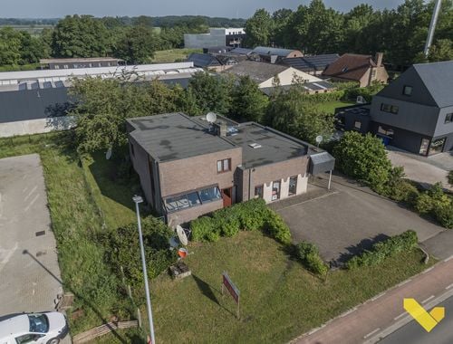                                         Usage mixte à vendre à Noorderwijk, € 495.000
