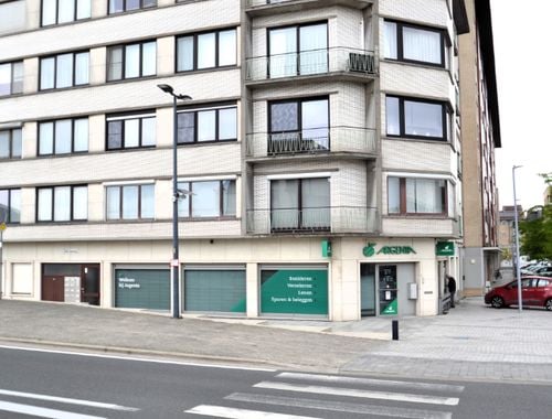                                         Appartement à vendre à Harelbeke, € 198.000
