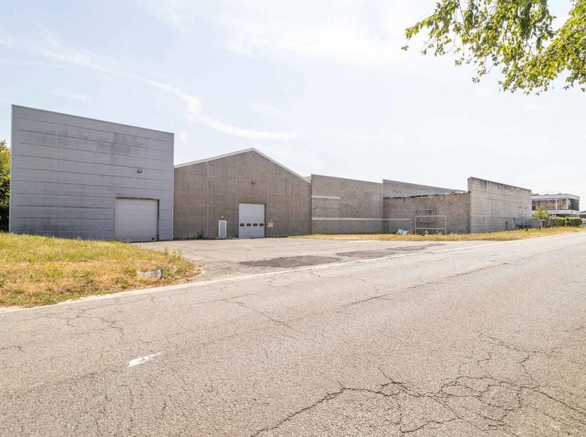 Bedrijfsvastgoed te huur in Avenue Franklin 2,
                    1300 Wavre