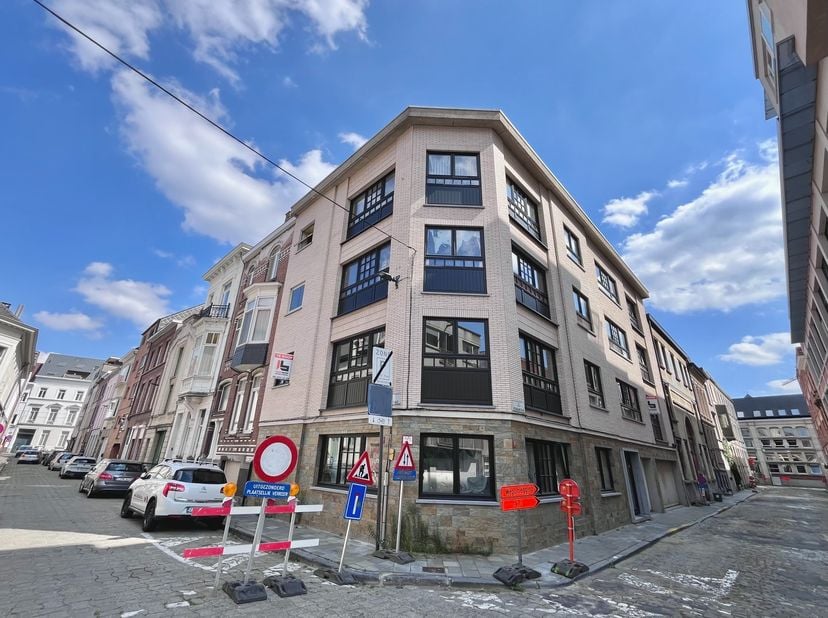 Appartement te koop in Pelikaanstraat 9,
                    9000 Gent
