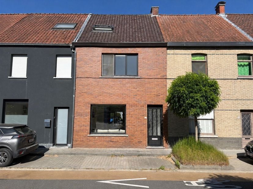 Maison à louer
                    à 9800 Deinze