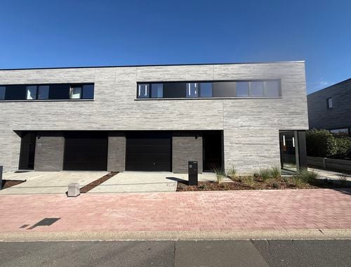                                         Woning te huur in Ottergem, € 1.350

