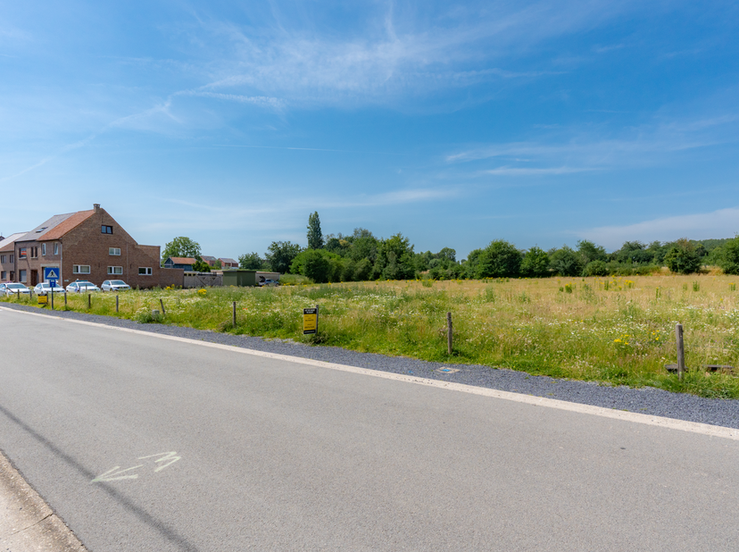 BOUWGROND LOT 2 IN VERKAVELING SMISSTRAAT - <br />
<br />
BILZEN-HOESELT: bouwgrond voor open bebouwing in verkaveling, lot 1, sectie I, nummer 873 B